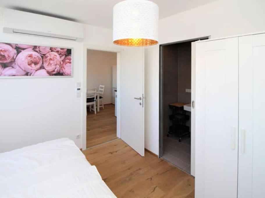 City-Center Rooftop-Apartment Wenen Buitenkant foto